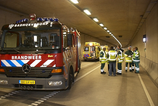 2010/276a/GB 20101021 152 Oefening Abdijtunnel.jpg